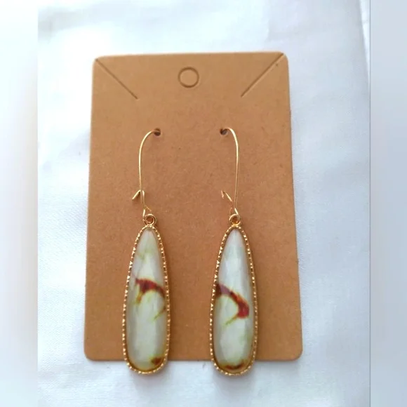 #2 New! 18k Gold Plated Marbled Stone Dangle Earrings - Picture 7 of 7